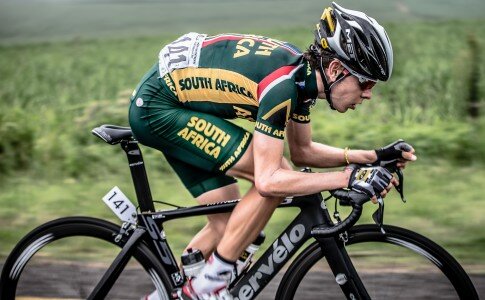 Louis Meintjes in full flight. Image: Craig Dutton.